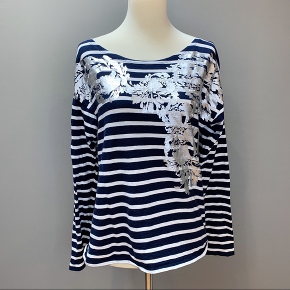 Crew Nautical Foil Flower Tee, S. - Picture 8 of 8